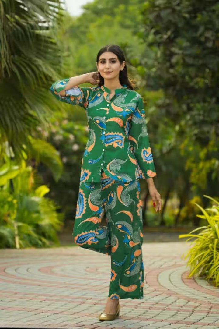 Elegant Green Cotton-Blend Co-Ord Set with Shirt-Style Top & Palazzo