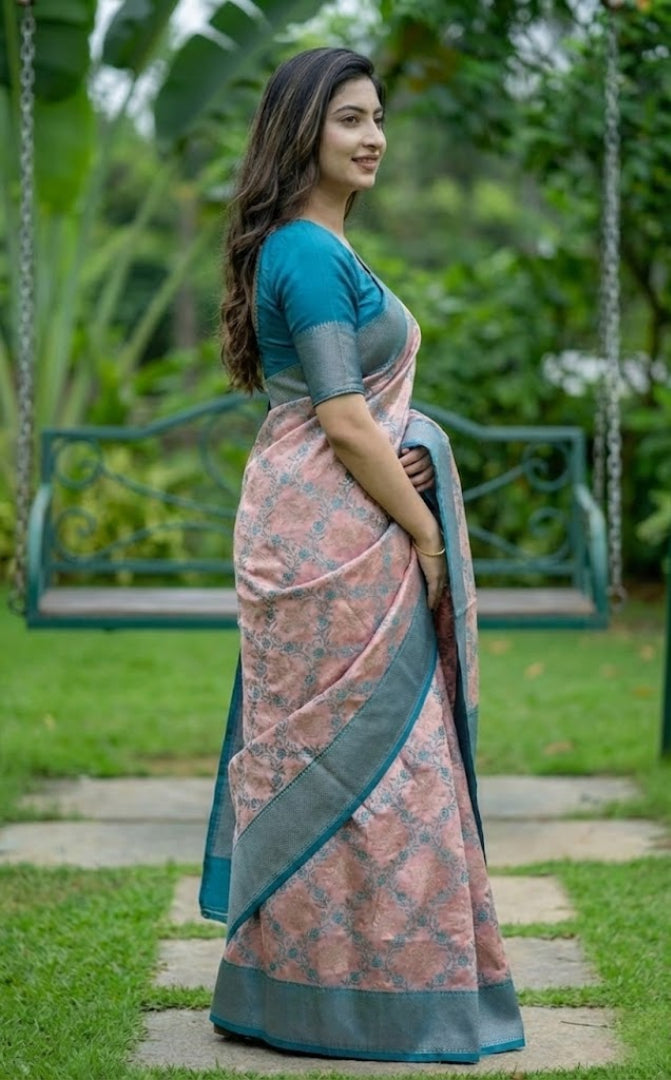 Elegant Kanjivaram Silk Saree with Grand Zari Border – Perfect for Weddings & Celebrations